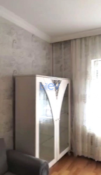 Aylıq Kirayə 2 otaqlı Köhnə Tikili bina evi  60m², Bakı