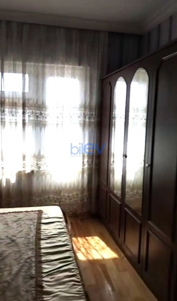 Aylıq Kirayə 2 otaqlı Köhnə Tikili bina evi  60m², Bakı