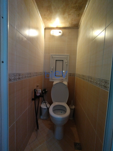 Satış 3 otaqlı Köhnə Tikili bina evi  100m², Xırdalan