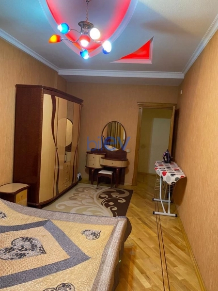 Aylıq Kirayə 3 otaqlı Yeni Tikili bina evi  100m², Bakı
