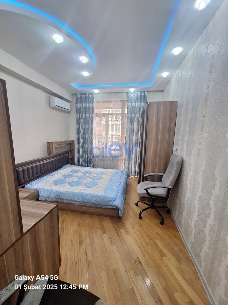Aylıq Kirayə 2 otaqlı Yeni Tikili bina evi  70m², Bakı