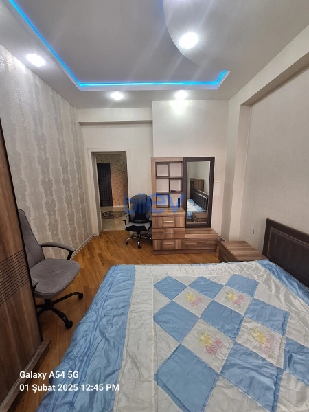 Aylıq Kirayə 2 otaqlı Yeni Tikili bina evi  70m², Bakı