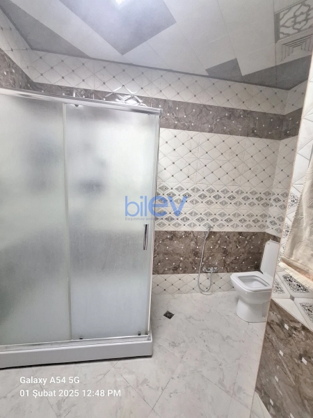 Aylıq Kirayə 2 otaqlı Yeni Tikili bina evi  70m², Bakı