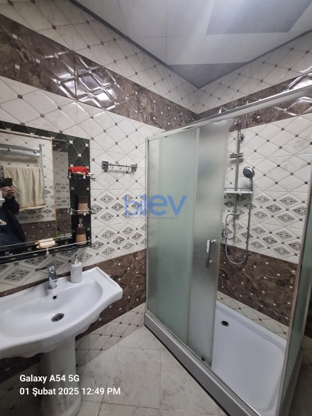 Aylıq Kirayə 2 otaqlı Yeni Tikili bina evi  70m², Bakı