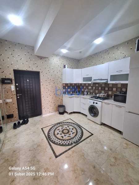 Aylıq Kirayə 2 otaqlı Yeni Tikili bina evi  70m², Bakı