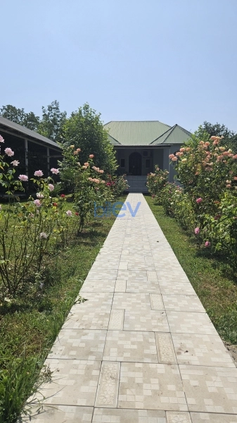 Günlük Kirayə 3 otaqlı Həyət evi  120m², Qəbələ