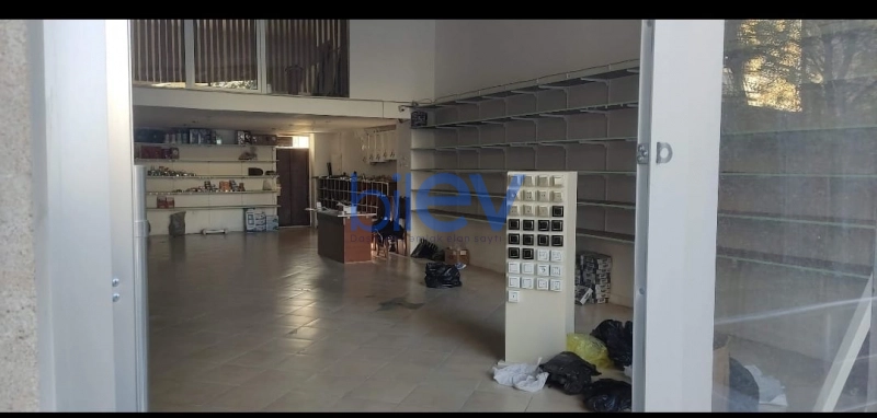 Aylıq Kirayə 3 otaqlı Obyekt  200m², Bakı