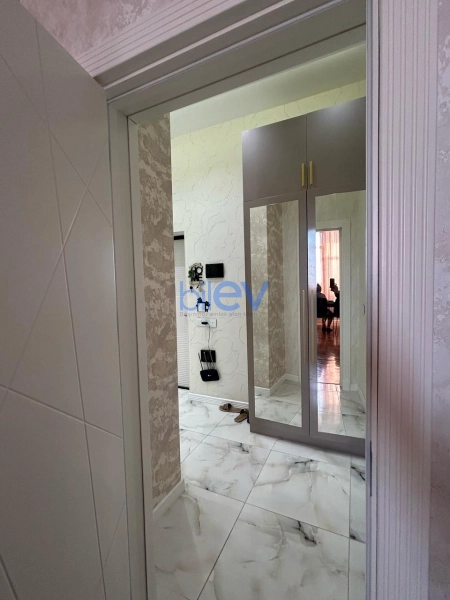 Aylıq Kirayə 2 otaqlı Yeni Tikili bina evi  52m², Bakı