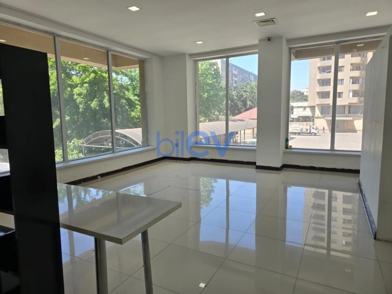 Aylıq Kirayə 1 otaqlı Obyekt  110m², Bakı