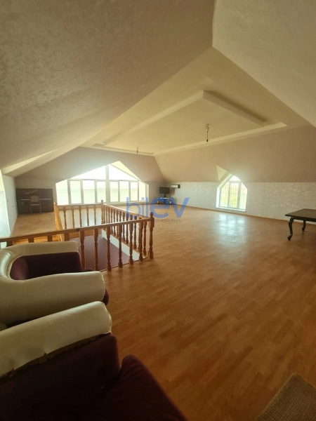Satış 5 otaqlı Həyət evi  8m², Bakı