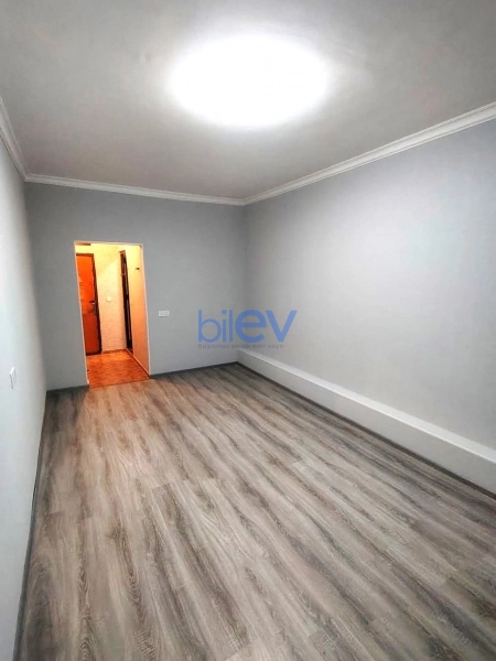 Satış 1 otaqlı Köhnə Tikili bina evi  23m², Bakı