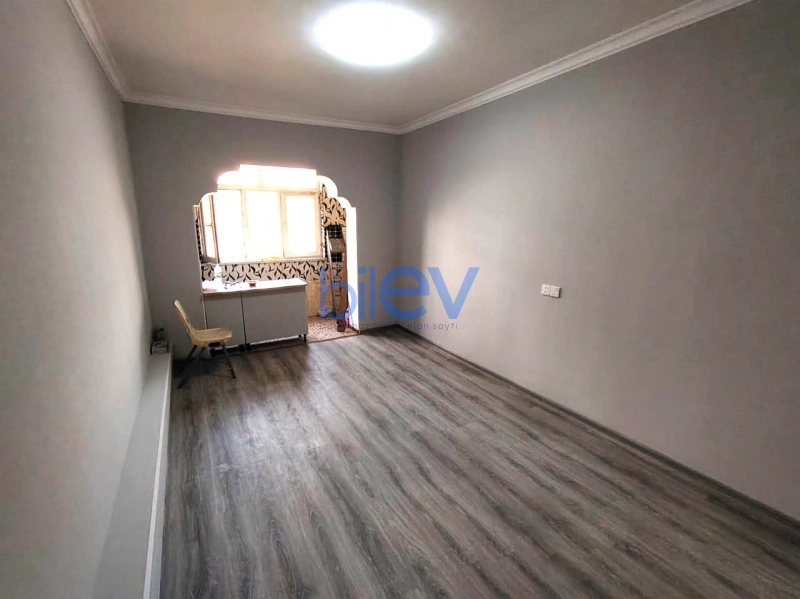 Satış 1 otaqlı Köhnə Tikili bina evi  23m², Bakı