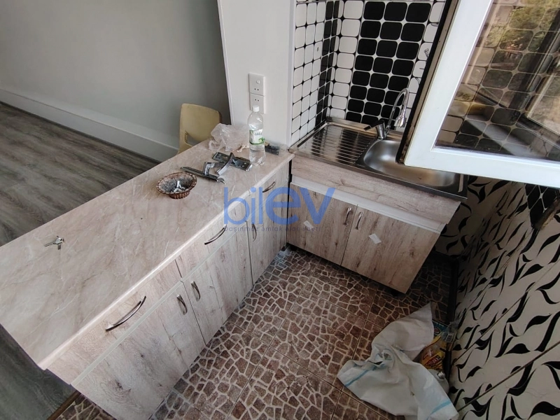 Satış 1 otaqlı Köhnə Tikili bina evi  23m², Bakı