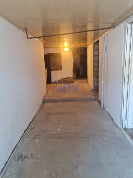 Satış 5 otaqlı Həyət evi  8m², Bakı