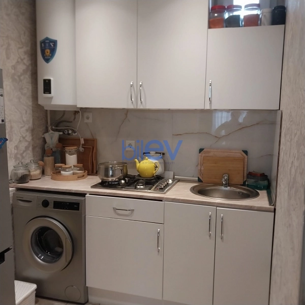 Aylıq Kirayə 2 otaqlı Köhnə Tikili bina evi  55m², Bakı