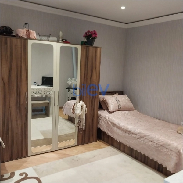 Aylıq Kirayə 2 otaqlı Köhnə Tikili bina evi  55m², Bakı