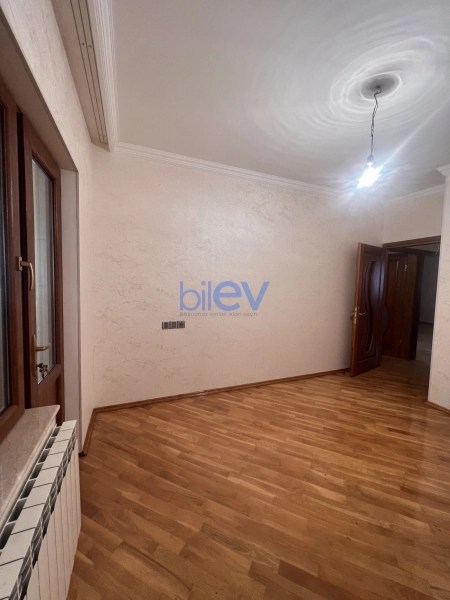 Aylıq Kirayə 4 otaqlı Köhnə Tikili bina evi  90m², Bakı