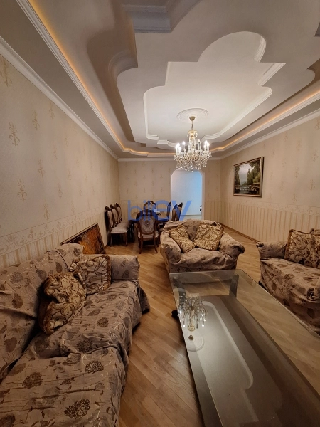 Aylıq Kirayə 3 otaqlı Yeni Tikili bina evi  140m², Bakı