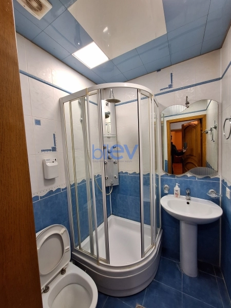 Aylıq Kirayə 3 otaqlı Yeni Tikili bina evi  140m², Bakı
