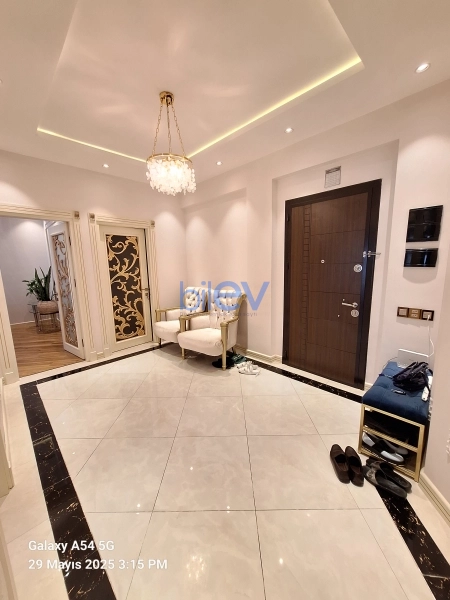 Satış 3 otaqlı Yeni Tikili bina evi  141m², Bakı