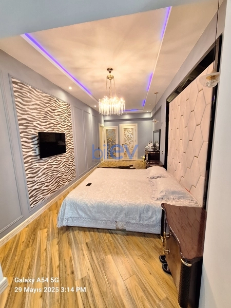 Satış 3 otaqlı Yeni Tikili bina evi  141m², Bakı