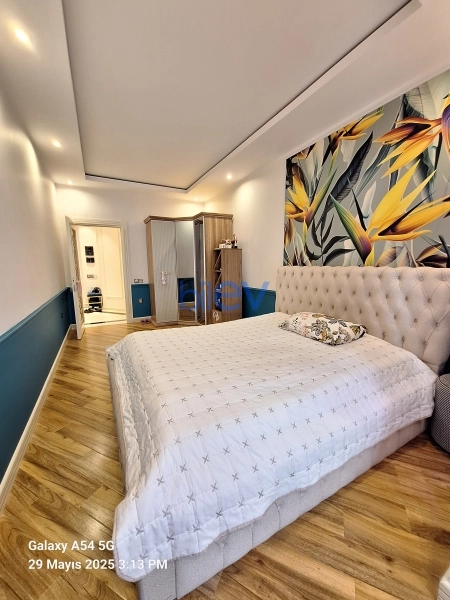 Satış 3 otaqlı Yeni Tikili bina evi  141m², Bakı