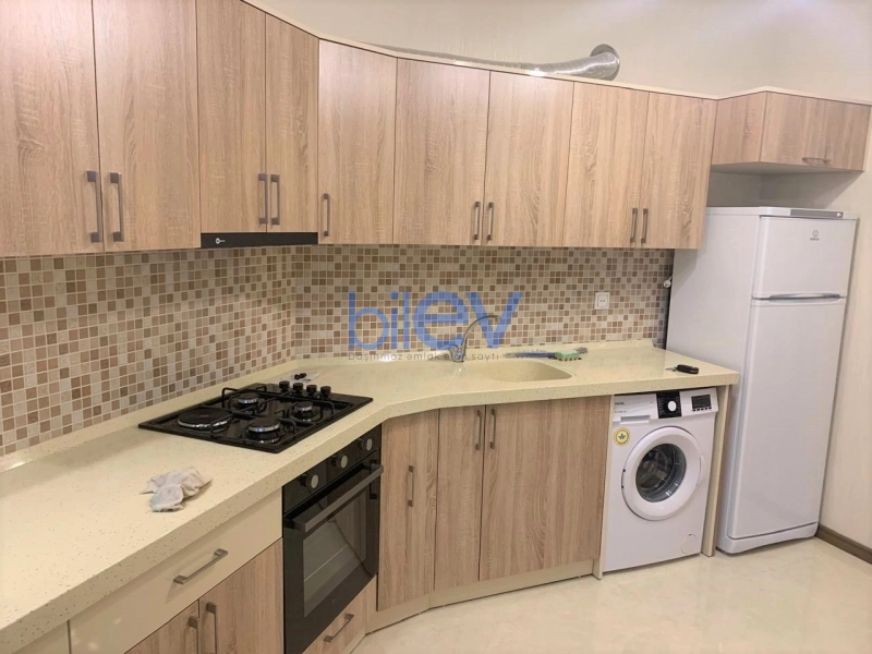 Aylıq Kirayə 2 otaqlı Yeni Tikili bina evi  80m², Bakı