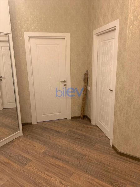 Aylıq Kirayə 2 otaqlı Yeni Tikili bina evi  80m², Bakı