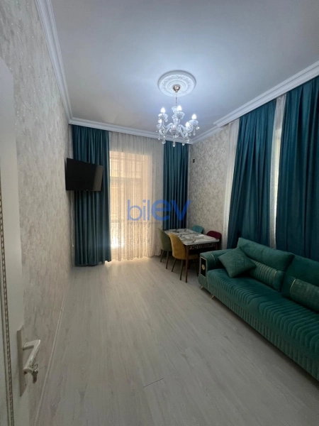 Aylıq Kirayə 2 otaqlı Köhnə Tikili bina evi  52m², Bakı
