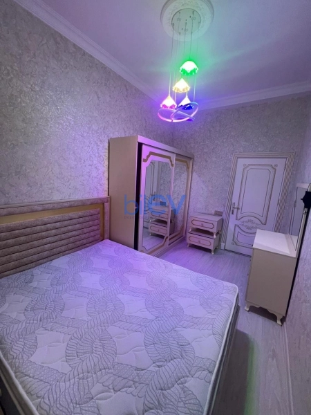 Aylıq Kirayə 2 otaqlı Köhnə Tikili bina evi  52m², Bakı