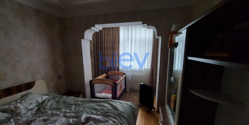 Satış 3 otaqlı Köhnə Tikili bina evi  89m², Bakı