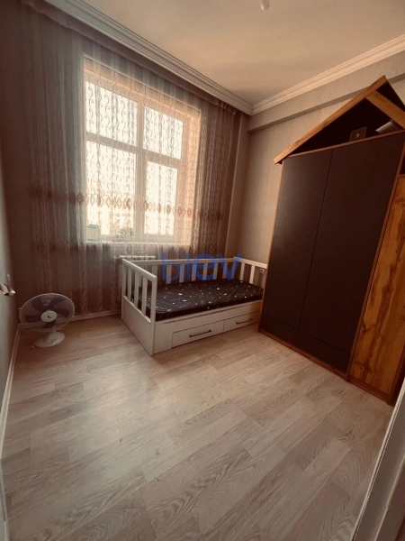 Aylıq Kirayə 3 otaqlı Yeni Tikili bina evi  68m², Bakı