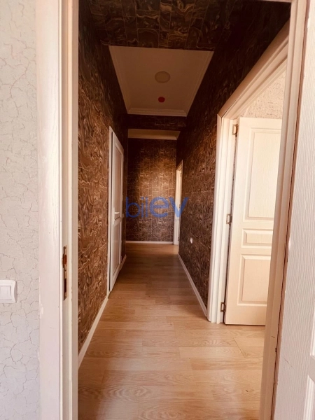 Aylıq Kirayə 3 otaqlı Yeni Tikili bina evi  68m², Bakı