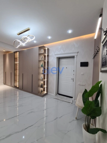 Satış 3 otaqlı Yeni Tikili bina evi  94m², Bakı