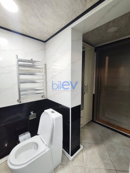 Aylıq Kirayə 4 otaqlı Həyət evi  130m², Bakı