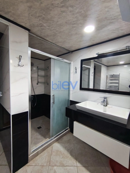 Aylıq Kirayə 4 otaqlı Həyət evi  130m², Bakı