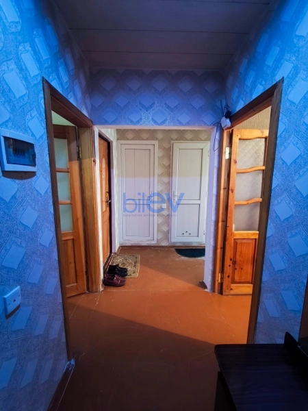 Aylıq Kirayə 2 otaqlı Köhnə Tikili bina evi  62m², Bakı