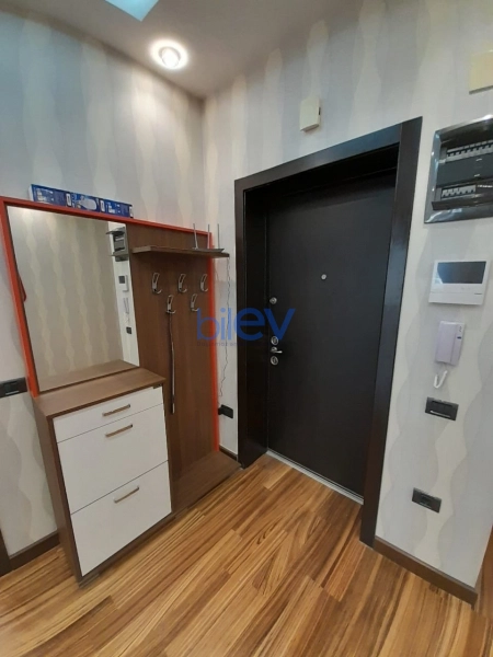 Aylıq Kirayə 3 otaqlı Yeni Tikili bina evi  174m², Bakı