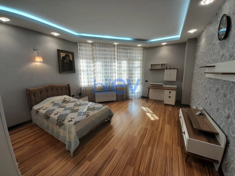 Aylıq Kirayə 3 otaqlı Yeni Tikili bina evi  174m², Bakı