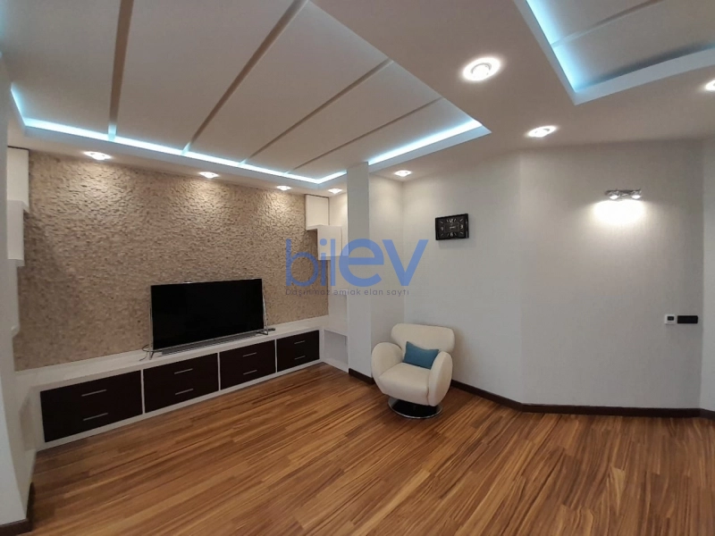 Aylıq Kirayə 3 otaqlı Yeni Tikili bina evi  174m², Bakı