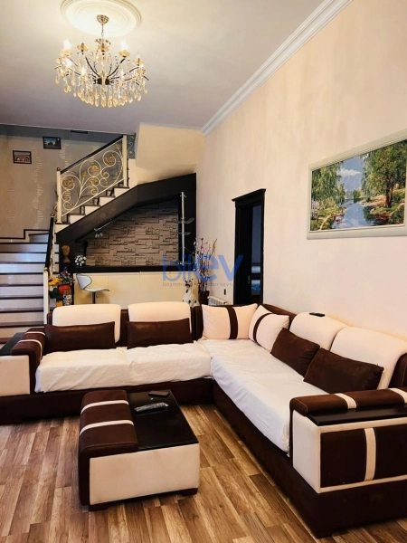 Günlük Kirayə 7 otaqlı Bağ evi  300m², Bakı