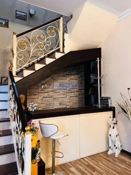 Günlük Kirayə 7 otaqlı Bağ evi  300m², Bakı