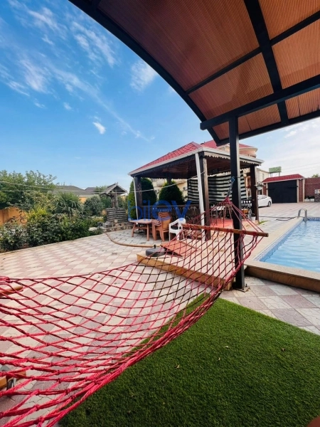 Günlük Kirayə 7 otaqlı Bağ evi  300m², Bakı