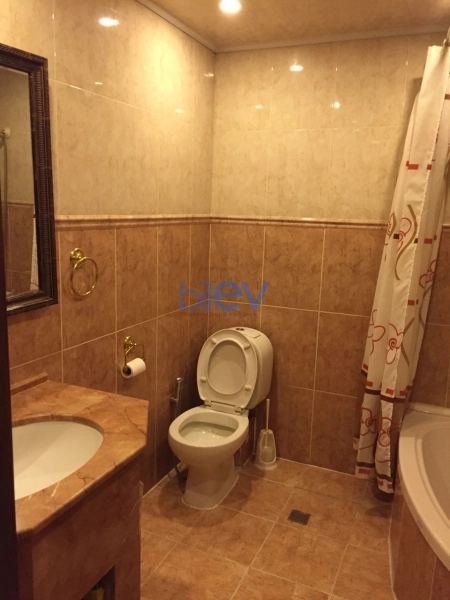 Aylıq Kirayə 2 otaqlı Köhnə Tikili bina evi  65m², Bakı