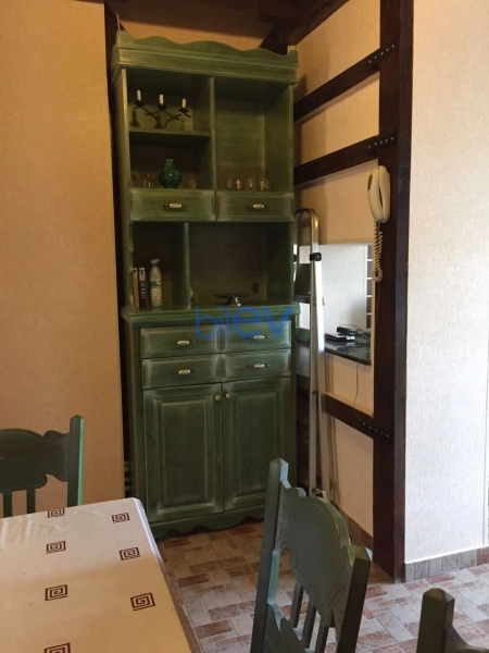 Aylıq Kirayə 2 otaqlı Köhnə Tikili bina evi  65m², Bakı
