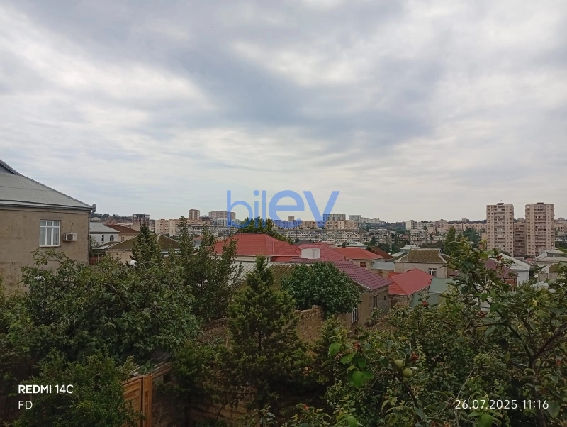 Satış 5 otaqlı Həyət evi  210m², Bakı