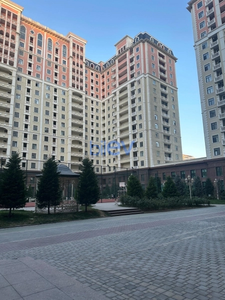 Satış 2 otaqlı Yeni Tikili bina evi  94m², Bakı
