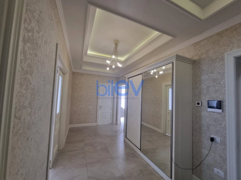 Aylıq Kirayə 3 otaqlı Yeni Tikili bina evi  130m², Bakı