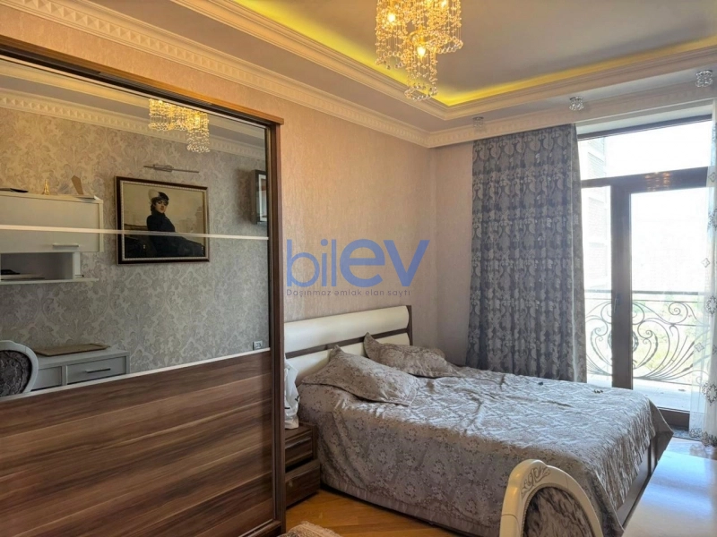 Satış 4 otaqlı Yeni Tikili bina evi  197m², Bakı