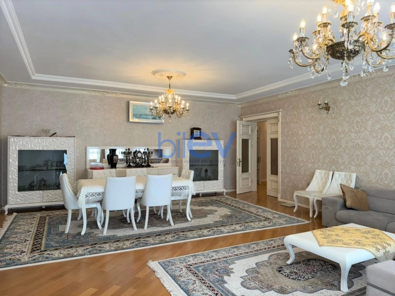 Satış 4 otaqlı Yeni Tikili bina evi  197m², Bakı